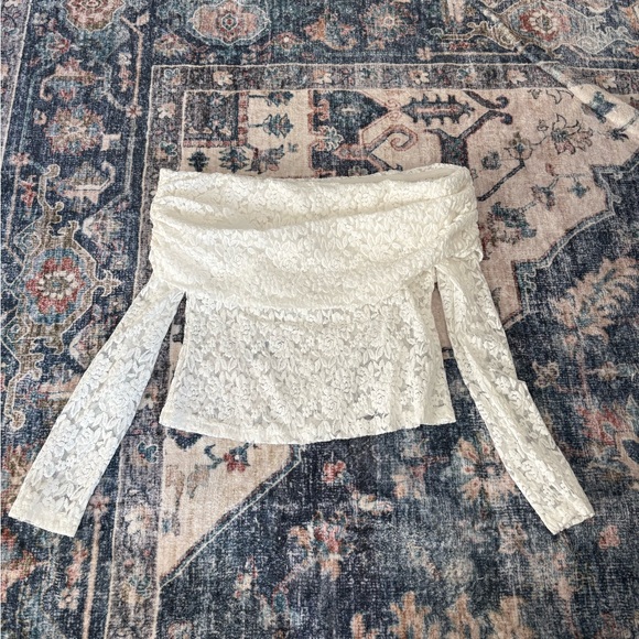 Showpo Roxanna Top - Lace Off Shoulder Long Sleeve Top  NWT - Picture 4 of 7